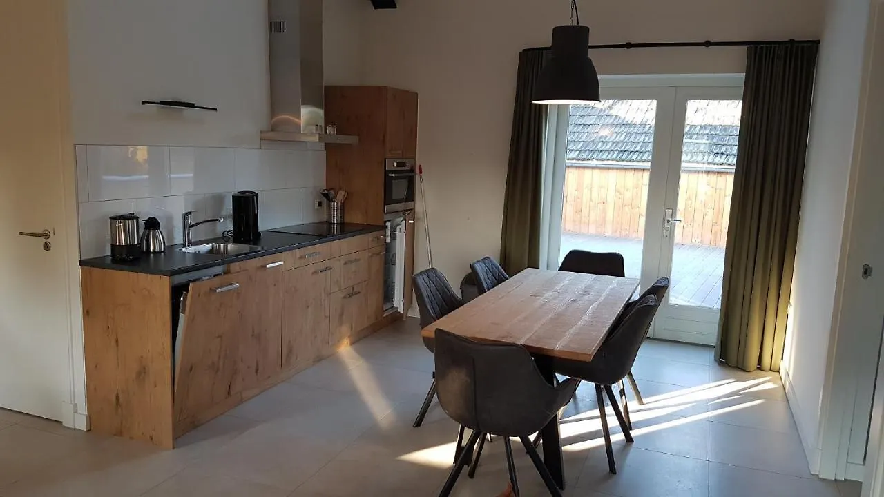 Apartment Hoeve Kroonen Schin op Geul