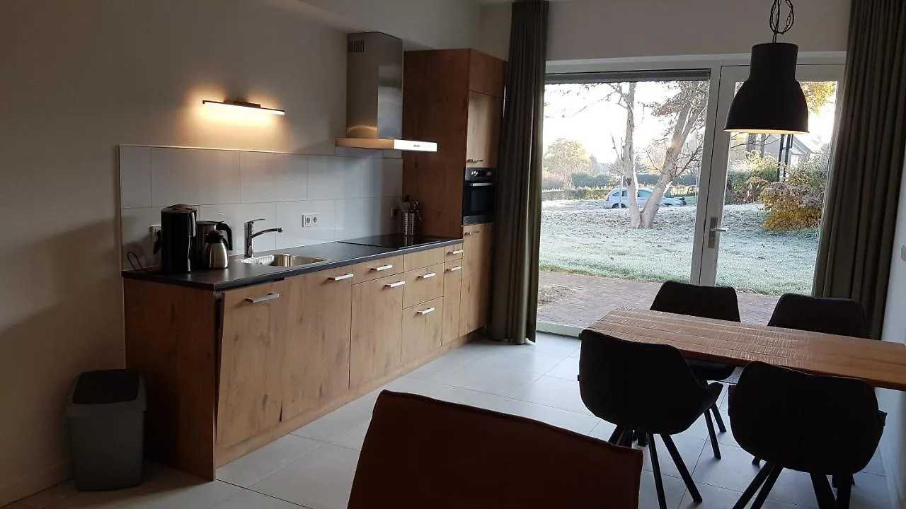 Hoeve Kroonen Schin op Geul 0*,